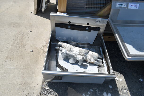 BRAND NEW SCRATCH AND DENT! Advance Tabco Stainless Steel Commercial Single Bay Sink.  - Image 2 of 4