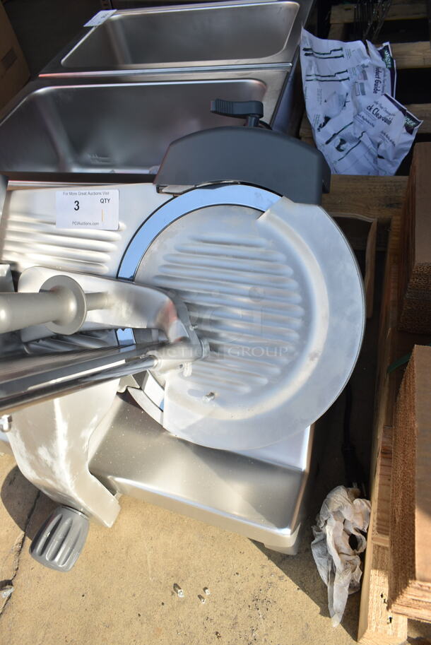 BRAND NEW SCRATCH AND DENT! 2024 Hobart Centerline EDGE12-11 Stainless Steel Commercial Countertop Meat Slicer w/ Blade Sharpener. 115 Volts, 1 Phase. Tested and Working! - Image 3 of 8