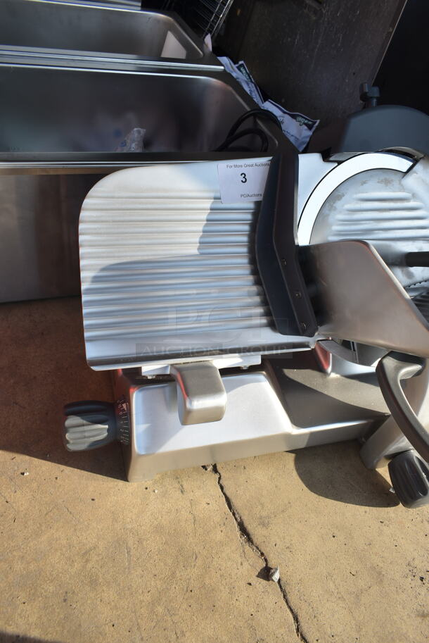 BRAND NEW SCRATCH AND DENT! 2024 Hobart Centerline EDGE12-11 Stainless Steel Commercial Countertop Meat Slicer w/ Blade Sharpener. 115 Volts, 1 Phase. Tested and Working! - Image 4 of 8