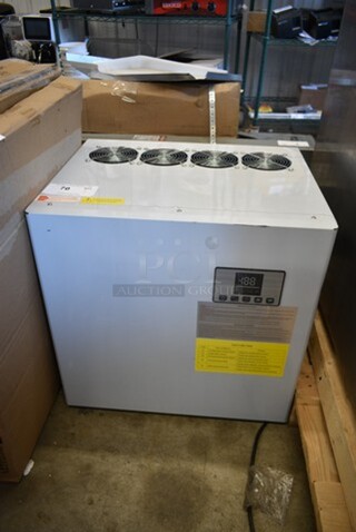 BRAND NEW SCRATCH AND DENT! CIM-2100F Stainless Steel Commercial 350lb/24h Ice Head. 110 Volts, 1 Phase. 