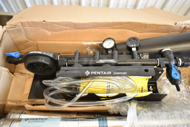 BRAND NEW! Everpure EV9294-23 High Flow CSR Triple Manifold with 20" Prefilter and Scale Reduction - 3/4" NPT. Stock Picture Used, See Pictures - Image 7 of 12
