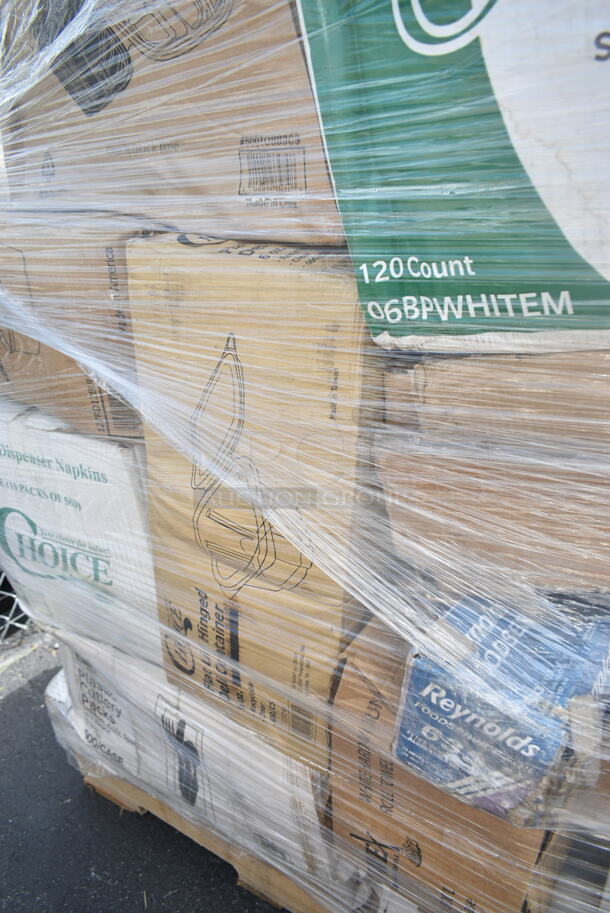 PALLET LOT of 37 BRAND NEW Boxes Including 130BKFKSNX500 Choice Black Extra Heavy Weight Wrapped Plastic Cutlery Pack with Napkin - 500/Case, 2 Box 795KFT24REPE Choice 24 oz. Rectangular Kraft PE-Lined Microwavable Take-Out Container 6 13/16" x 4 13/16" x 2 1/4" - 300/Case, 129MCR50B Choice 43 oz. Black Round Microwavable Heavy Weight Container with Lid 9" - 150/Case, 500TO883C3 Choice 8" x 8" x 3" Microwaveable 3-Compartment Black / Clear Plastic Hinged Container - 100/Case, Fold-Pak 06BPWHITEM Bio-Pak 9" x 9" x 3 1/2" White Microwavable Paper #6 Take-Out Containers - 120/Case, 127CH06 Choice 6 oz. Clear RPET Hinged Deli Container - 400/Case, 127RD12BULK Choice 12 oz. Customizable Microwavable Translucent Round Deli Container - 500/Case, 500TO883C3 Choice 8" x 8" x 3" Microwaveable 3-Compartment Black / Clear Plastic Hinged Container - 100/Case, 3 Box 5013858 Lavex Li'l Herc 55-60 Gallon 1.2 Mil 38" x 58" Low Density Medium-Duty Black Trash Bag / Can Liner - 100/Case, 394365XL Noble Products Powder-Free Disposable Vinyl Gloves for Foodservice - 1000/Case. 37 Times Your Bid! - Image 6 of 12