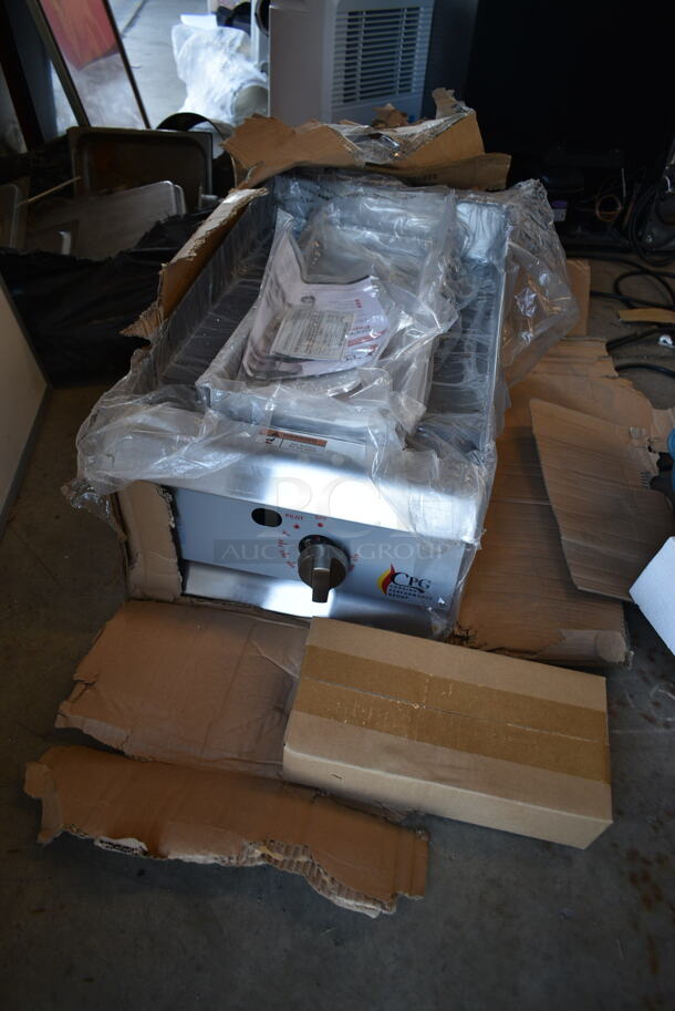 BRAND NEW SCRATCH AND DENT! 2023 Cooking Performance Group CPG 351GTCPG15NL 15" Gas Countertop Griddle with Flame Failure Protection and Thermostatic Controls. 30,000 BTU - Image 5 of 8