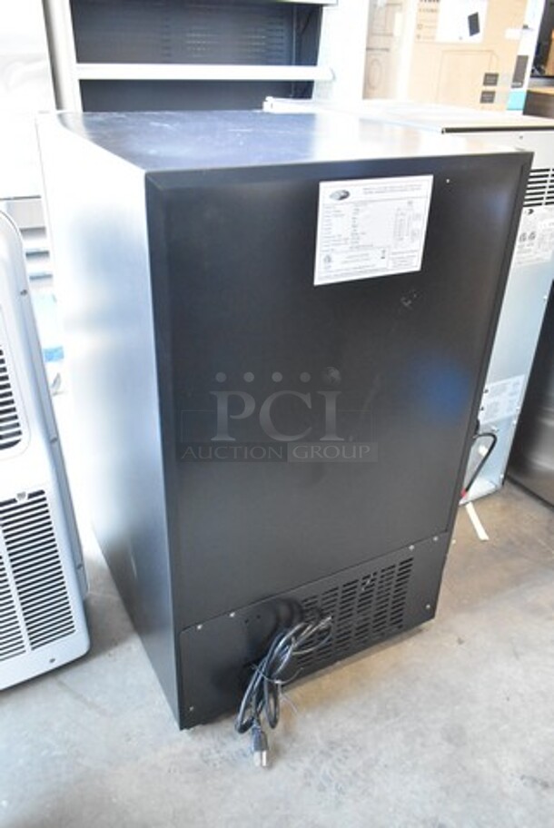 BRAND NEW SCRATCH AND DENT! Whynter CHC-421HC 4.2 cu.ft. Cigar Cabinet Cooler and Humidor with Humidity Temperature Control and Spanish Cedar Shelves. 115 Volts, 1 Phase. Tested and Working! - Image 4 of 5