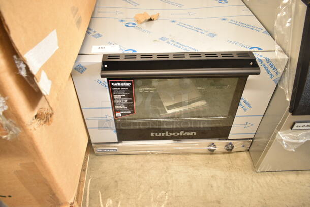 BRAND NEW SCRATCH AND DENT! Turbofan Moffat E28M4 20MSERIES Stainless Steel Commercial Countertop Electric Powered Convection Oven. 220-240 Volts, 1 Phase.  - Image 2 of 6