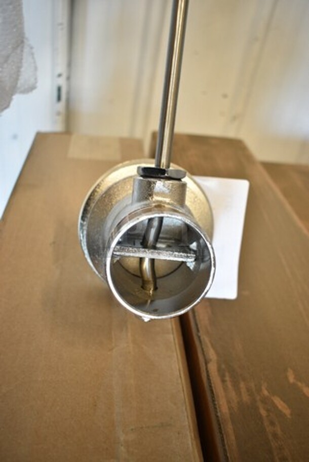 BRAND NEW SCRATCH AND DENT! Sink Drain Lever - Image 4 of 4