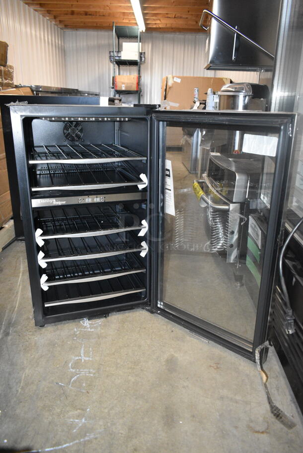 Danby DWC040A3BSSDD 38 Bottle Free-Standing Metal Wine Cooler Merchandiser. 115 Volts, 1 Phase. Tested and Working! - Image 3 of 7