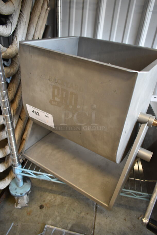 BRAND NEW SCRATCH AND DENT! Backyard Pro BSMM-44T Butcher Series 44 lb. / 7 Gallon Manual Tilting Meat Mixer - Image 5 of 6