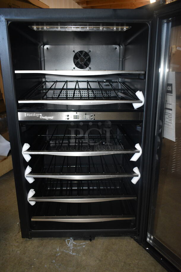 Danby DWC040A3BSSDD 38 Bottle Free-Standing Metal Wine Cooler Merchandiser. 115 Volts, 1 Phase. Tested and Working! - Image 4 of 7
