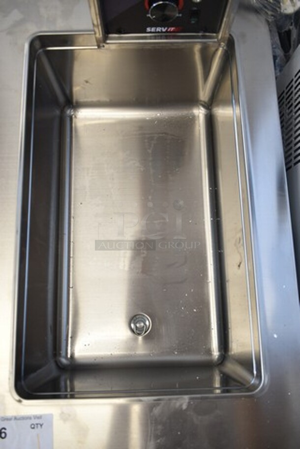BRAND NEW SCRATCH AND DENT! ServIt 423SDW1H Stainless Steel One Pan Full Size Insulated Drop-In Hot Food Well. 208/240 Volts, 1 Phase.  - Image 4 of 7