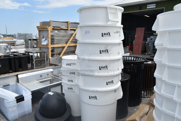 6 BRAND NEW SCRATCH AND DENT! Lavex 475TCRND55WH 55 Gallon White Round Commercial Trash Can. 6 Times Your Bid! - Image 2 of 3