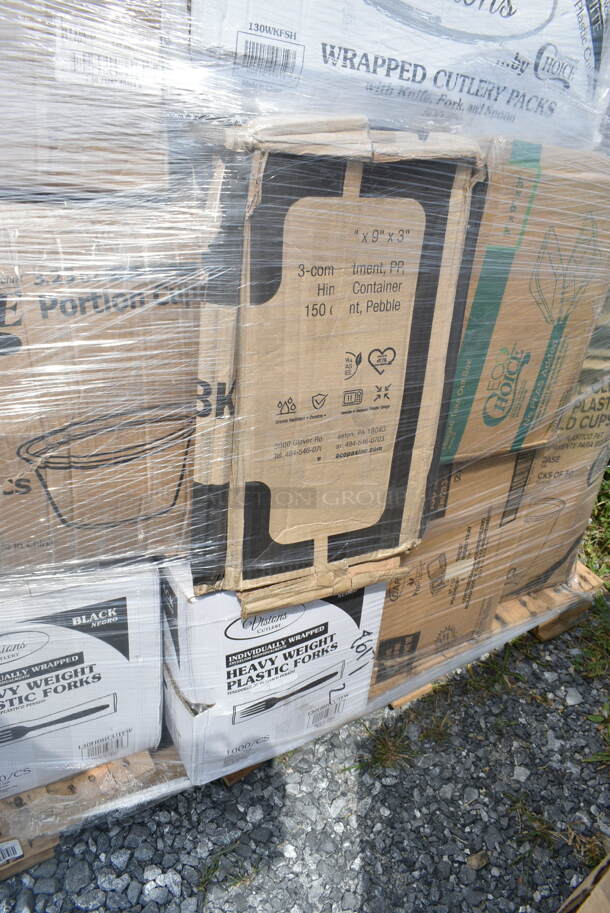 PALLET LOT of 28 BRAND NEW Boxes Including 3 Box 130ROLLKFSBK Visions 17" x 17" White Pre-Rolled Linen-Feel Napkin and Black Heavy Weight Plastic Cutlery Set - 100/Case, 3 Box 177ITD5GSMV Avantco ITD5-GS-MV 5 Gallon Slim Iced Tea Dispenser with Stainless Steel Valve, 500MFTN Lavex Natural Brown Kraft M-Fold (Multifold) Towel - 4000/Case, 760SOUP6WPA Choice 6 oz. White Double Poly-Coated Paper Food Cup with Vented Paper Lid - 250/Case, 500TW12 Choice 12 oz. Translucent Thin Wall Plastic Cold Cup - 1000/Case, 185403114D Beverage-Air 403-114D Stepped Divider for DW Series Bottle Coolers - 9 1/4" x 22 1/4". 28 Times Your Bid! - Image 5 of 12