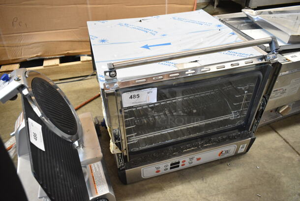 BRAND NEW SCRATCH AND DENT! Cooking Performance Group CPG 351COHD3A Stainless Steel Countertop Half Size Electric Powered Convection Oven. See Pictures for Broken Glass on Door. 110 Volts, 1 Phase. Tested and Working! - Image 4 of 8