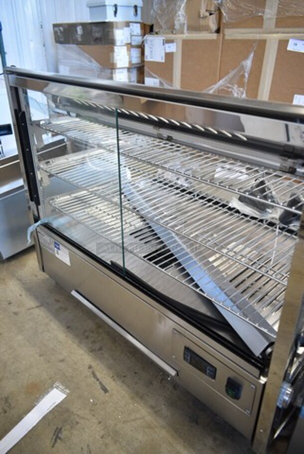 BRAND NEW SCRATCH AND DENT! ServIt 423HDM36SA Stainless Steel Commercial Countertop 36" Self / Full Service 3 Shelf Countertop Heated Display Case with Sliding Doors. See Pictures for Damage. 120 Volts, 1 Phase. Tested and Powers On But Does Not Get Warm - Image 7 of 8
