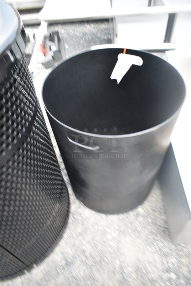 2 BRAND NEW SCRATCH AND DENT! Metal Trash Can Shell; Brown and Black Including 475RND32LINER. 2 Times Your Bid! - Image 6 of 6