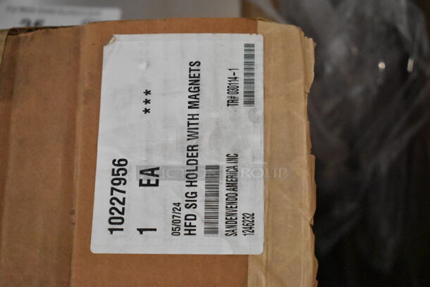 3 BRAND NEW IN BOX! Sandenvendo 1246232 HFD Sign Holder w/ Magnets. 3 Times Your Bid!  - Image 5 of 5
