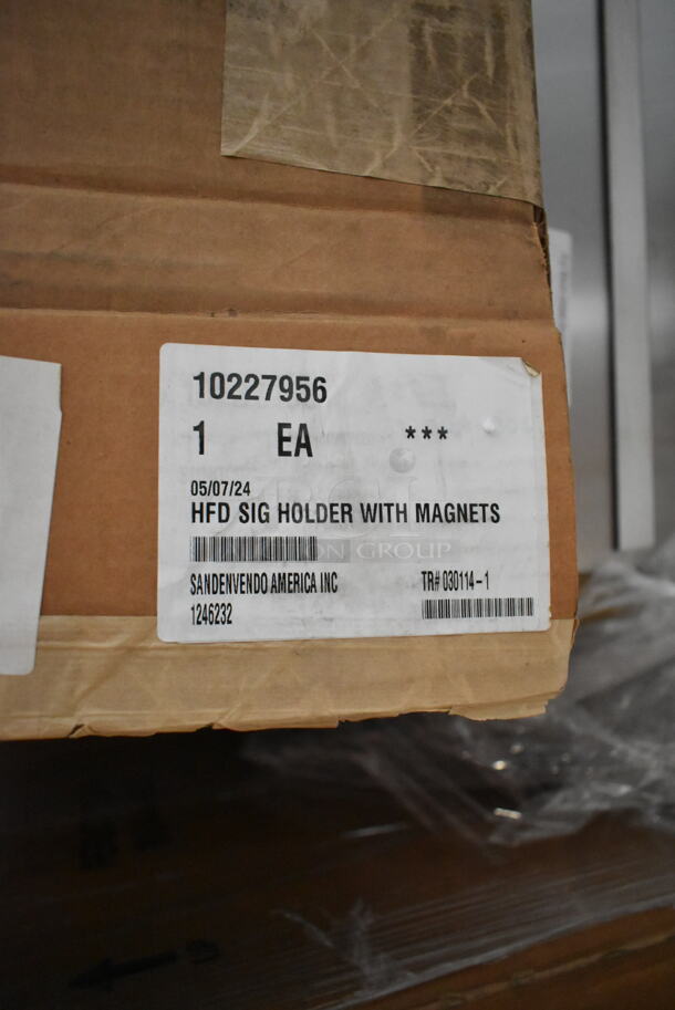 3 BRAND NEW! Sandenvendo 1246232 HFD Sign Holder w/ Magnets. 3 Times Your Bid!  - Image 3 of 4