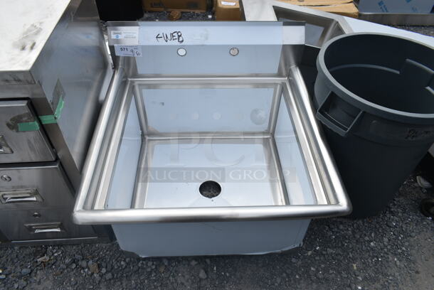 BRAND NEW SCRATCH AND DENT! Steelton 522CS12424 29 1/2" 18-Gauge Stainless Steel One Compartment Commercial Sink without Drainboard - 24" x 24" x 12" Bowl. No Legs.  - Image 2 of 4