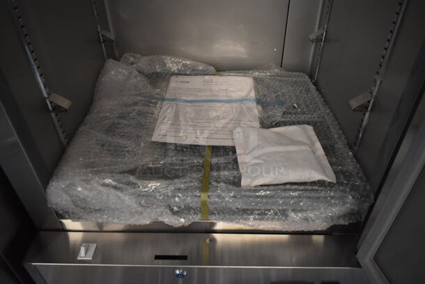 BRAND NEW SCRATCH AND DENT! 2023 KoolMore RIR-1D-SS12C Stainless Steel Commercial Single Door Reach In Cooler w/ Poly Coated Racks. 115 Volts, 1 Phase. Tested and Working! - Image 6 of 7
