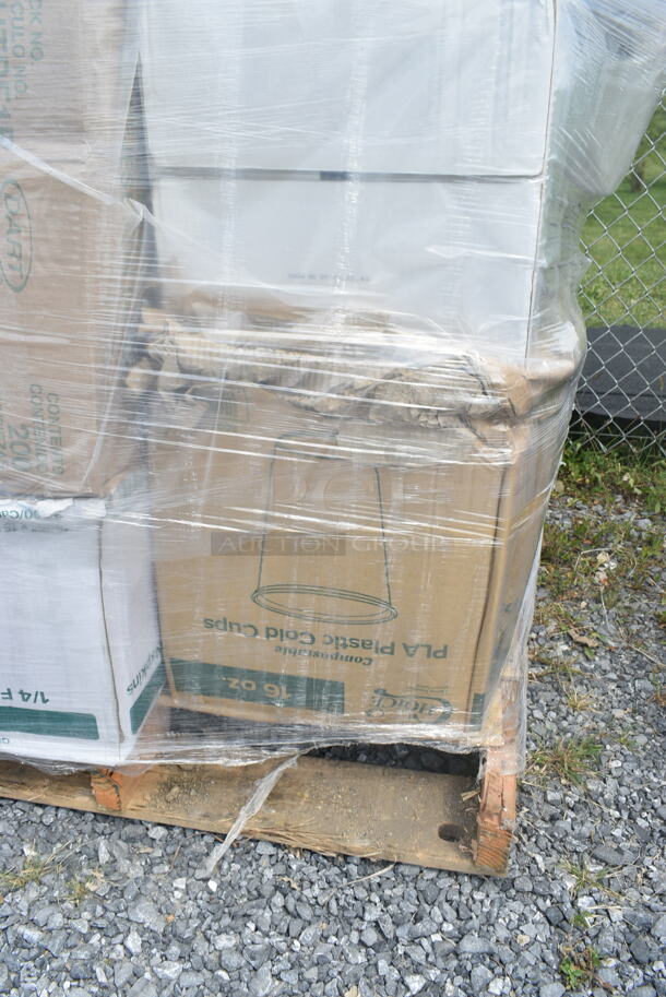 PALLET LOT of 25 BRAND NEW Boxes Including 5002WARPNAPN EcoChoice WrapNap 2-Ply Natural Kraft 1/4 Fold Dinner Napkin 16" x 16", Dart 16MJ20 16 oz. Medium Squat White Customizable Foam Food Container - 500/Case, 612FS4316 Choice Half Size Heavy-Duty Foil Steam Table Pan Extra-Deep 4 3/16" Depth - 100/Case, 966TALLFLDN Choice Kraft Natural Tall-Fold 6" x 13" Dispenser Napkin, Solo Ultra Clear™ TP7 7 oz. Clear PET Plastic Cold Cup - 1000/Case, 500CC12 Customizable Plastic Cold Cup, 130WWHSPOONH Choice White Heavy Weight Wrapped Plastic Teaspoon - 1000/Case, 90HTPF1 White Foam Square Take Out Container with Hinged Lid. 25 Times Your Bid! - Image 5 of 12