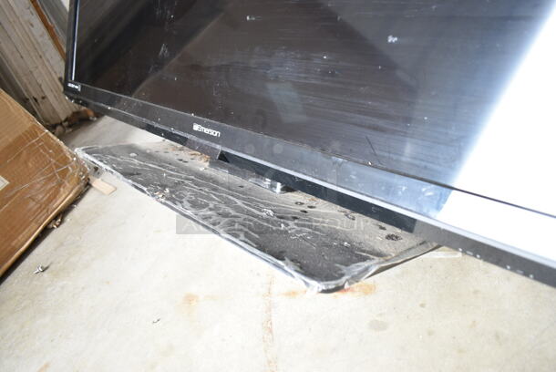 Emerson LF501EM5F 50" Television. Buyer Must Pick Up - We Will Not Ship This Item. - Image 3 of 6