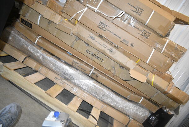 BRAND NEW SCRATCH AND DENT! Steelton 522SG3072 30" x 72" 18-Gauge Stainless Steel Equipment Stand with Undershelf and Galvanized Legs. May Be Missing Pieces.  - Image 2 of 5