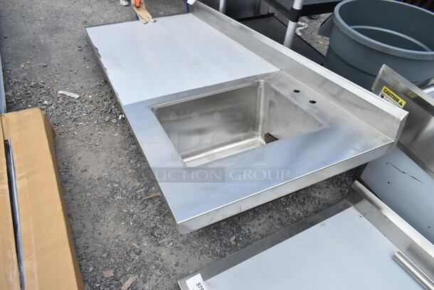 BRAND NEW SCRATCH AND DENT! Regency 600ST3072R Stainless Steel Counter w/ Sink Basin. No Legs.  - Image 4 of 5