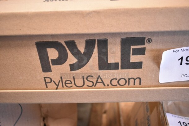 BRAND NEW IN BOX! Pyle PRJSM9406 Universal 84-Inch Roll-Down Pull-Down Manual Projection Screen - 50.3 in. x 67.3 in. Matte White - Image 4 of 5