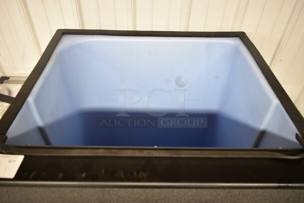 BRAND NEW SCRATCH AND DENT! 2022 Ice-O-Matic B55PSC Metal Commercial Ice Storage Bin - 510 lb. - Image 4 of 8