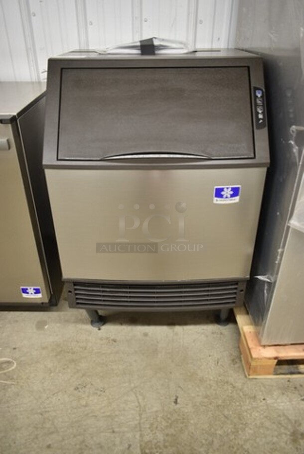 BRAND NEW SCRATCH AND DENT! 2022 Manitowoc UYF0140A-161B Stainless Steel Commercial Self Contained Undercounter Ice Machine. 115 Volts, 1 Phase. - Image 2 of 8