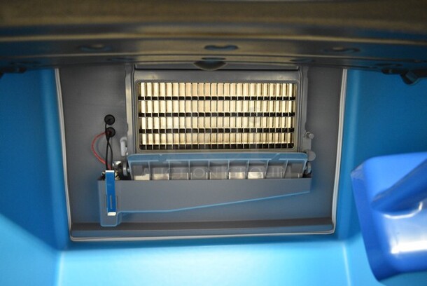 BRAND NEW SCRATCH AND DENT! 2022 Manitowoc UYF0140A-161B Stainless Steel Commercial Self Contained Undercounter Ice Machine. 115 Volts, 1 Phase. - Image 5 of 8