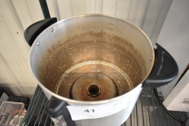 Hamilton Beach 40514R Chrome Finish Coffee Urn. 120 Volts, 1 Phase. - Image 4 of 5