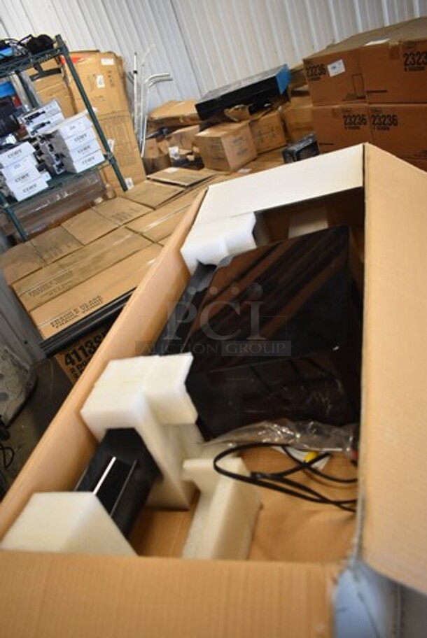 BRAND NEW SCRATCH AND DENT! Coby CSMP95 Super Slim Soundbar.  - Image 4 of 7