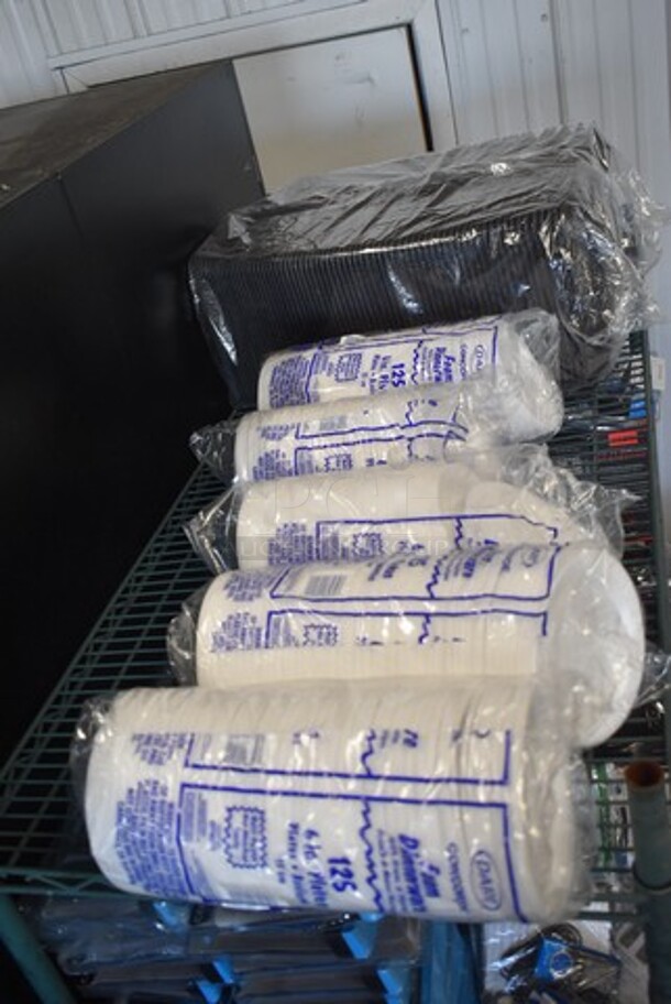 ALL ONE MONEY! Tier Lot of Various Items Including Dart 6" Plates - Image 1 of 3