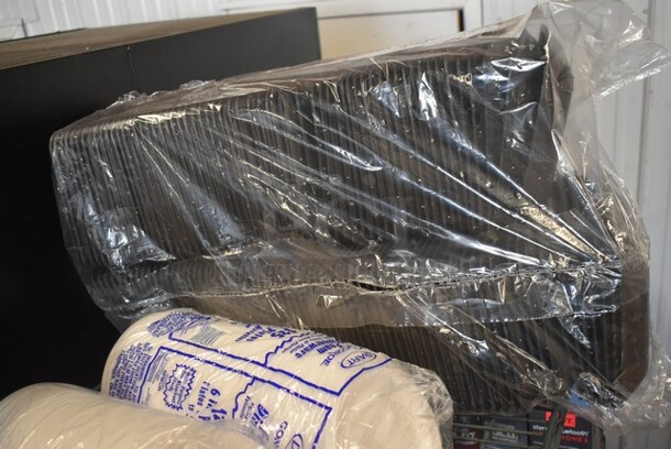 ALL ONE MONEY! Tier Lot of Various Items Including Dart 6" Plates - Image 3 of 3