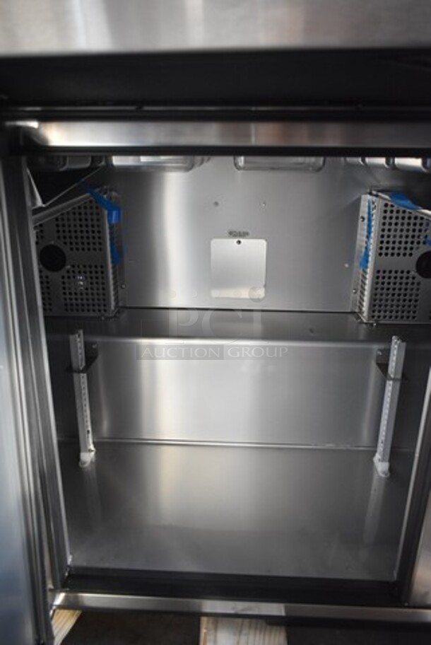 BRAND NEW SCRATCH AND DENT! 2024 True TSSU-72-30M-B-ST-HC Stainless Steel Commercial Sandwich Salad Prep Table Bain Marie Mega Top on Commercial Casters. 115 Volts, 1 Phase. Tested and Working! - Image 7 of 10