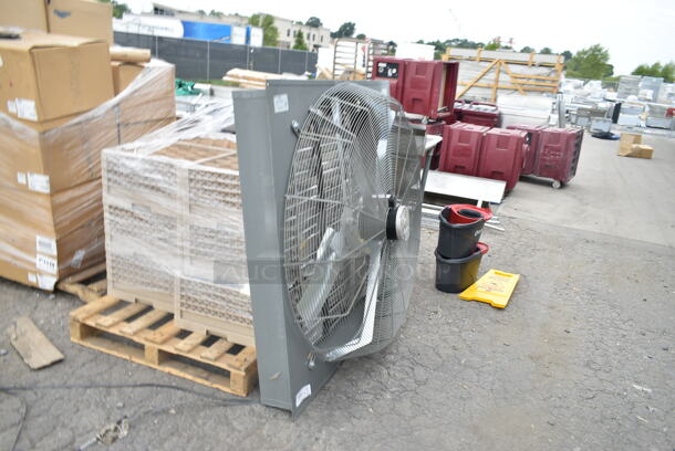 BRAND NEW SCRATCH AND DENT! Canarm SD48-H1D 48" 1-Speed Standard Wall Exhaust Fan SD48-H1D. 17200 CFM, 850 RPM, 230 Volts, 1 Phase - Image 3 of 4