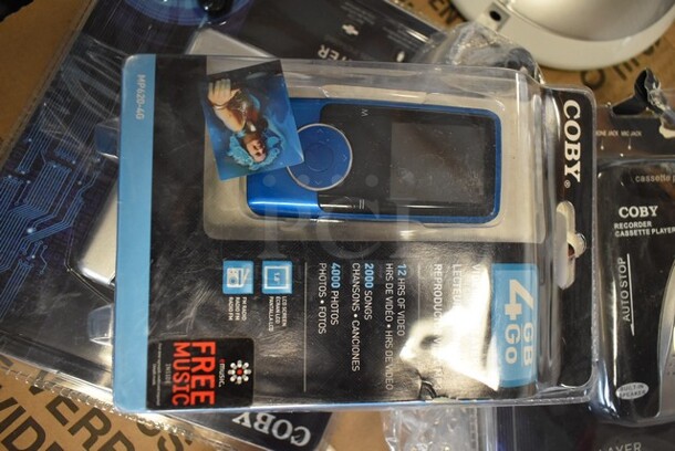 11 BRAND NEW! Coby Video MP3 Players. 11 Times Your Bid!  - Image 2 of 3