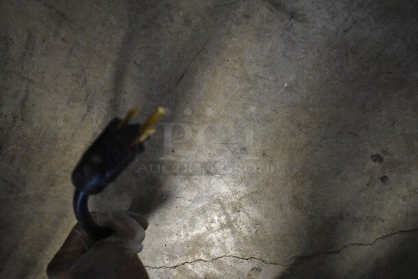 Broan PM390SSP 20.5-Inch Custom Range Hood Power - Image 4 of 5