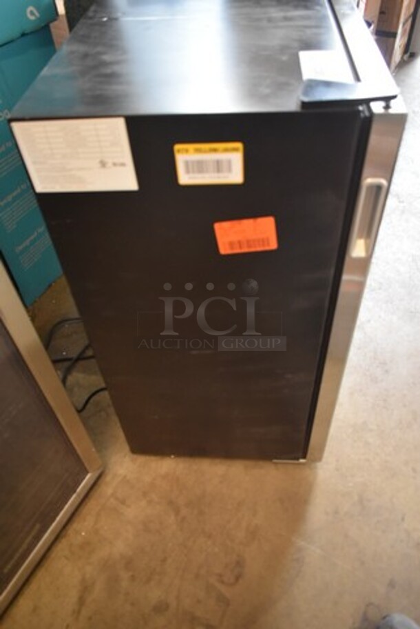Honeywell H115BCS Beverage Refrigerator and Cooler, 115 Can Mini Fridge with Glass Door for Soda Beer or Wine for Office or Bar with Adjustable Removable Shelving. 115 Volts, 1 Phase. Tested and Powers On But Does Not Get Cold - Image 5 of 6