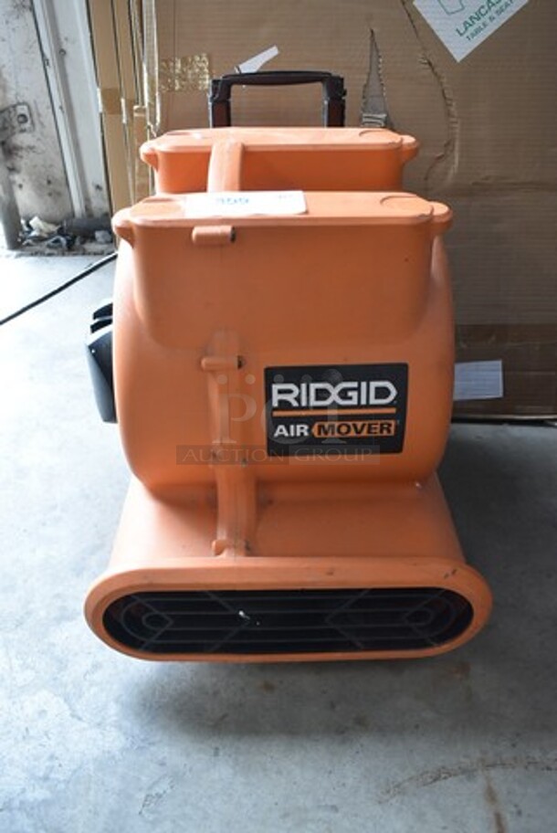 Rigid Floor Style Air Mover. Tested and Working! - Image 1 of 4
