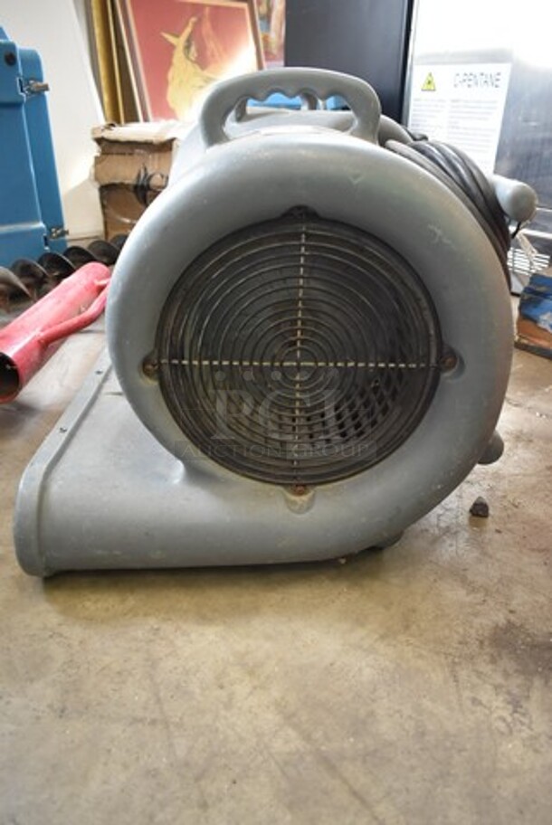 AP110004 Floor Style Air Mover w/ Handle. 115 Volts, 1 Phase. Tested and Working! - Image 2 of 4