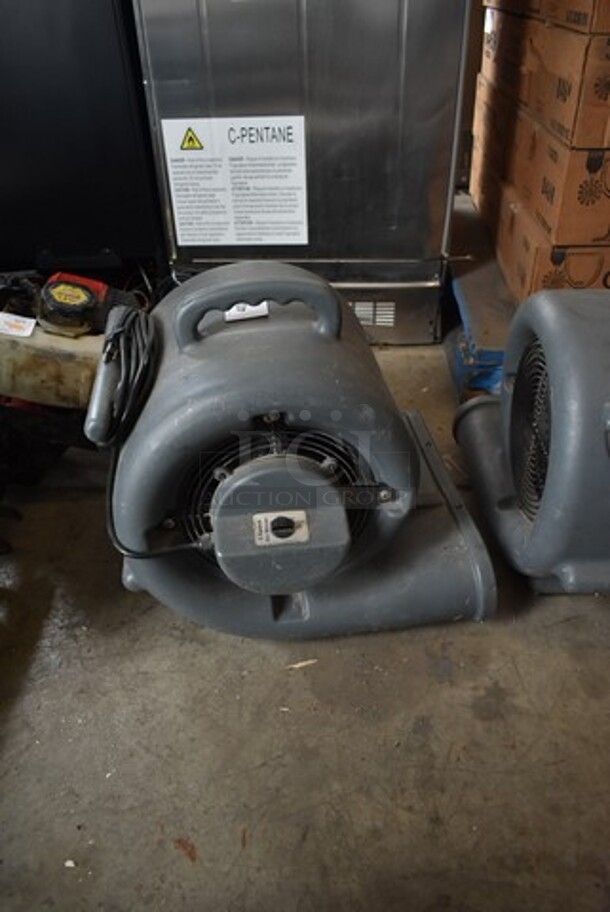AP110004 Floor Style Air Mover w/ Handle. 115 Volts, 1 Phase. Tested and Working! - Image 2 of 4