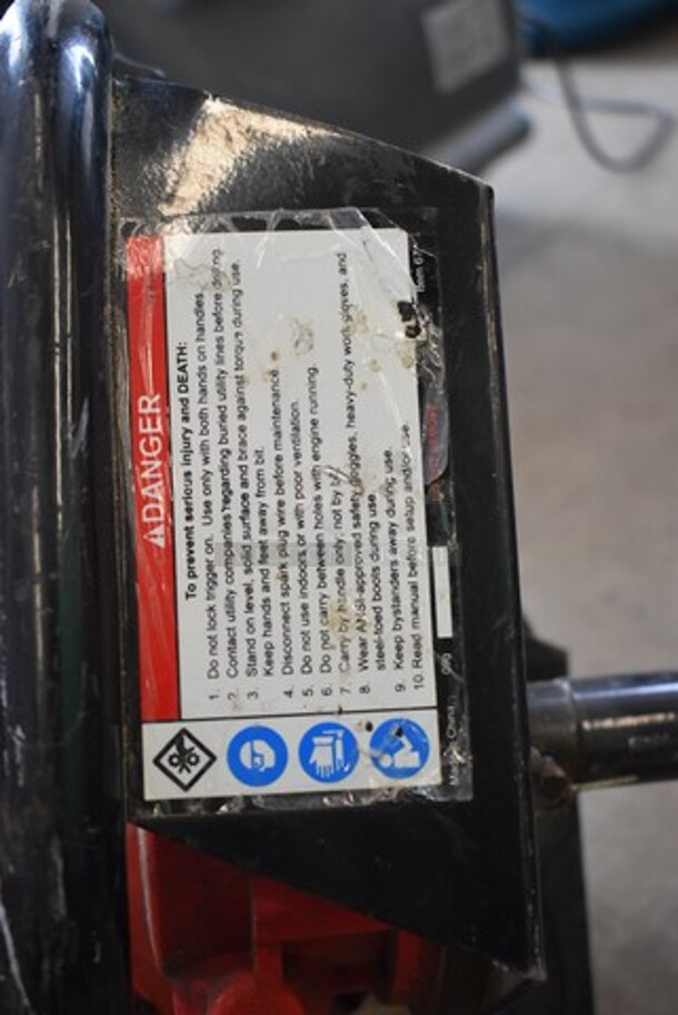 Central Machinery Gas Powered Digging Tool - Image 4 of 4