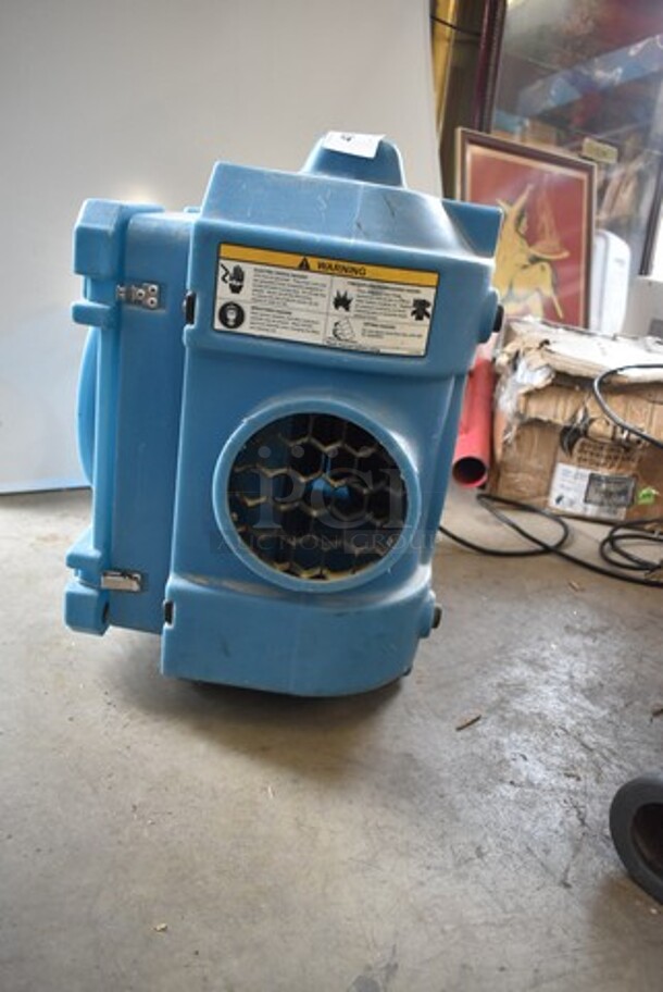 Drieaz F284 DefendAir HEPA 500 Air Purifier. 115 Volts, 1 Phase.  - Image 2 of 4