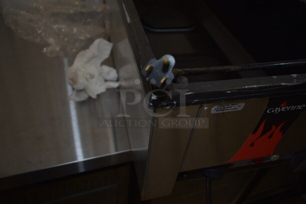 BRAND NEW SCRATCH AND DENT! Vollrath T43R Cayenne Stainless Steel Commercial Countertop Food Warmer. Tested and Working! - Image 4 of 5