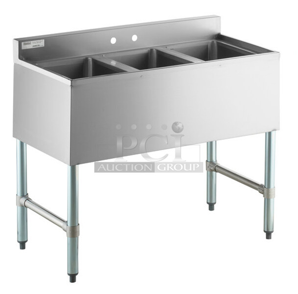 BRAND NEW SCRATCH AND DENT! Steelton 522BS3T38 3 Bowl 18 Gauge Underbar Sink - 38" x 18 3/4" - Image 1 of 8