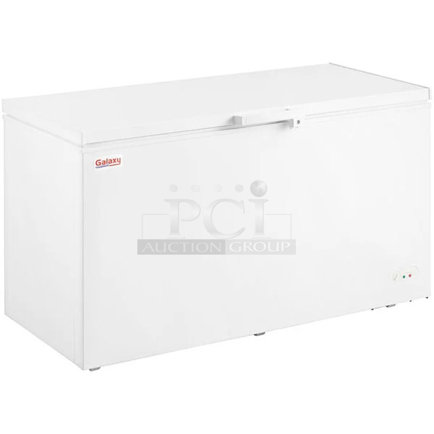 BRAND NEW SCRATCH AND DENT! Galaxy 177CF16HC Commercial Chest Freezer - 15.9 cu. ft. 115 Volts, 1 Phase. Tested and Working! - Image 1 of 6