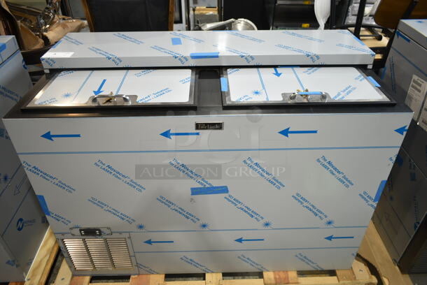 BRAND NEW SCRATCH AND DENT! 2023 Perlick BC48RT-3-SS 48" Stainless Steel Horizontal Bottle Cooler. 115 Volts, 1 Phase. Tested and Working! - Image 2 of 11