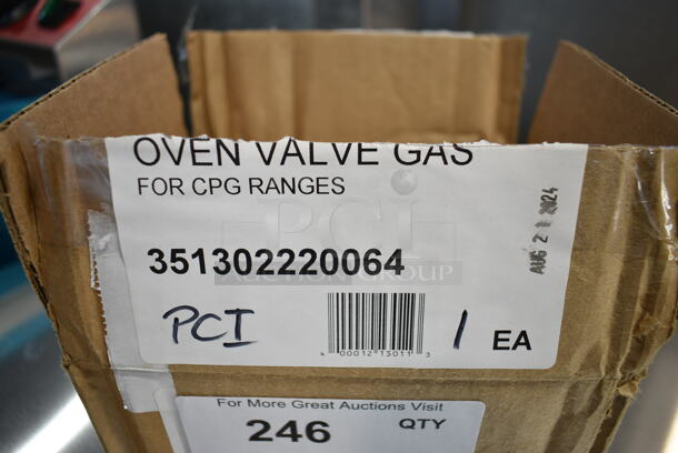 BRAND NEW SCRATCH AND DENT! Cooking Performance Group 351302220064 Oven Gas Valve - Image 3 of 3